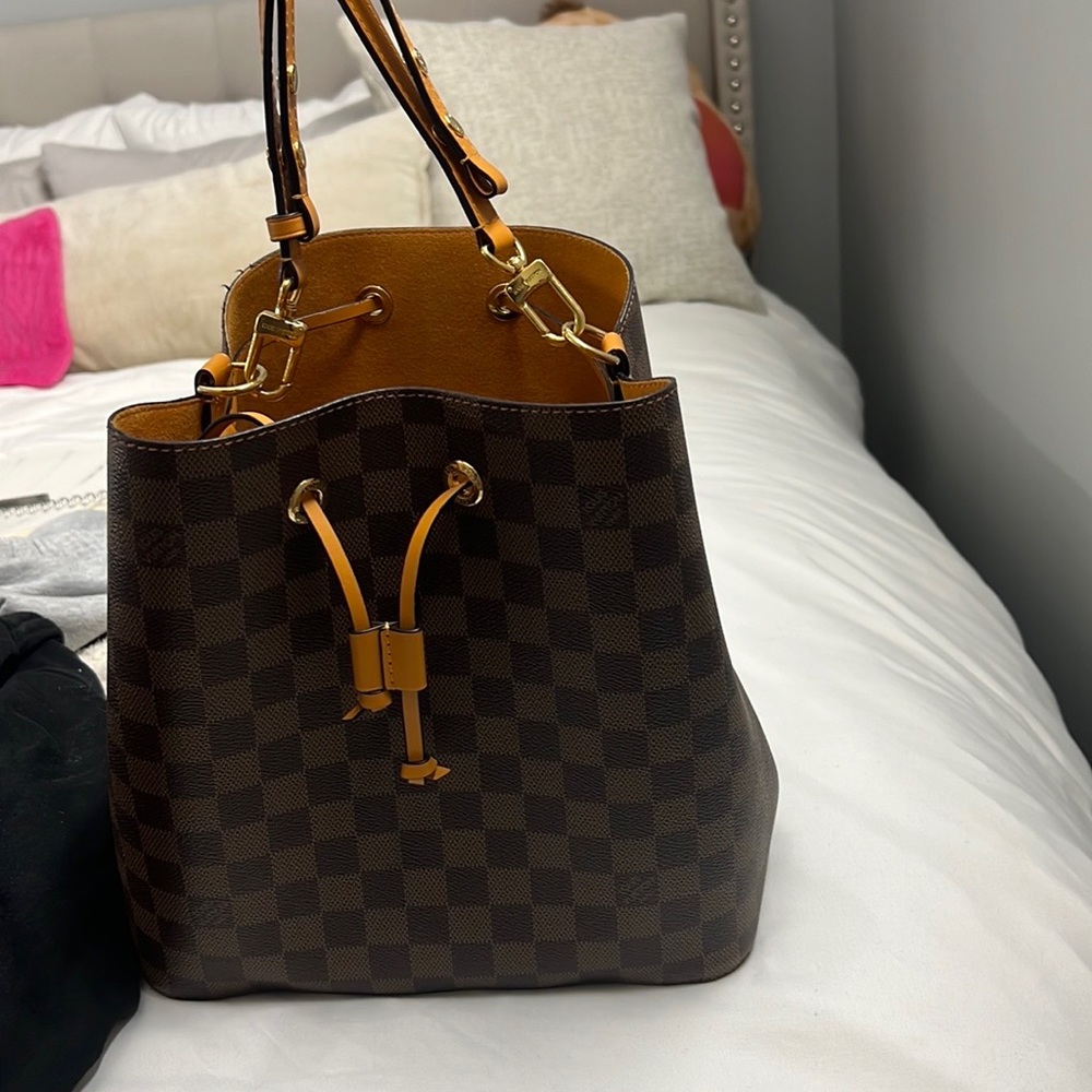 authentic louis vuitton NéoNoé MM bag - Picture 4 of 7